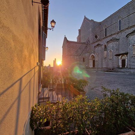 Residenza Duomo Bed & Breakfast Orvieto Eksteriør bilde